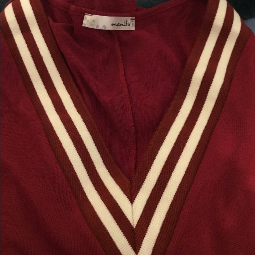 Vintage Manito Red & White 3/4 Sleeve Women’s Top
